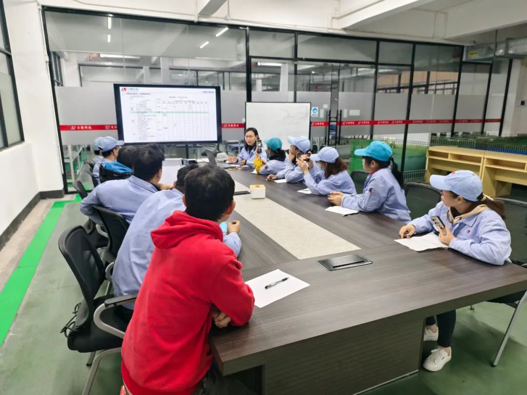 以師帶徒，傳承匠心