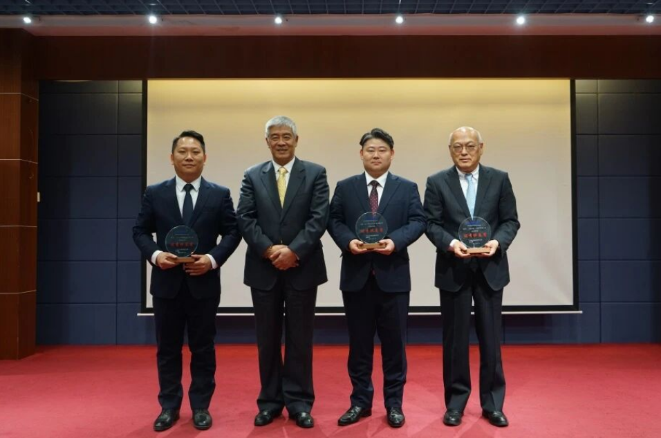 十八載同行，感恩信賴｜力源科技榮獲客戶頒發(fā)"優(yōu)秀供應商"稱號